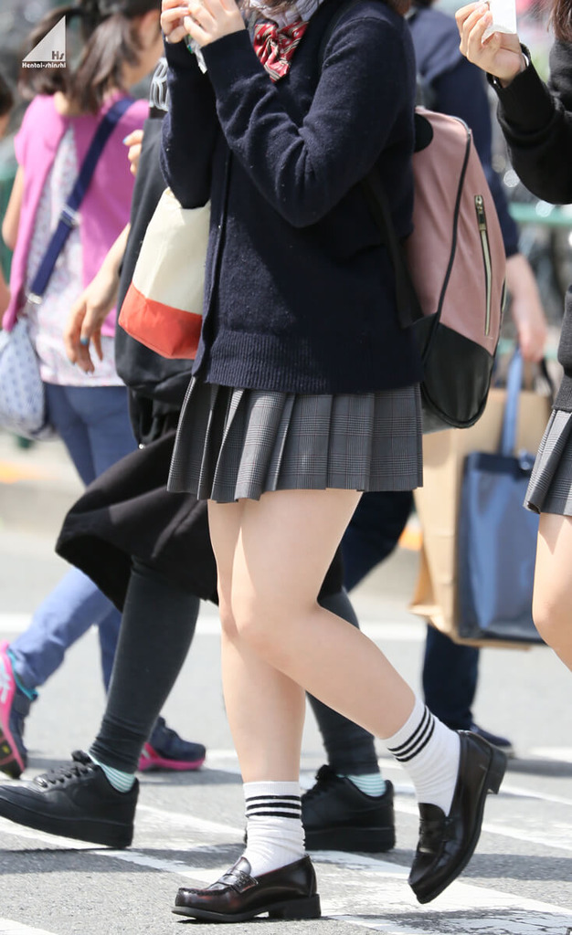 ミニスカJK2