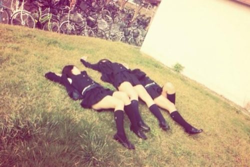 女子高生1