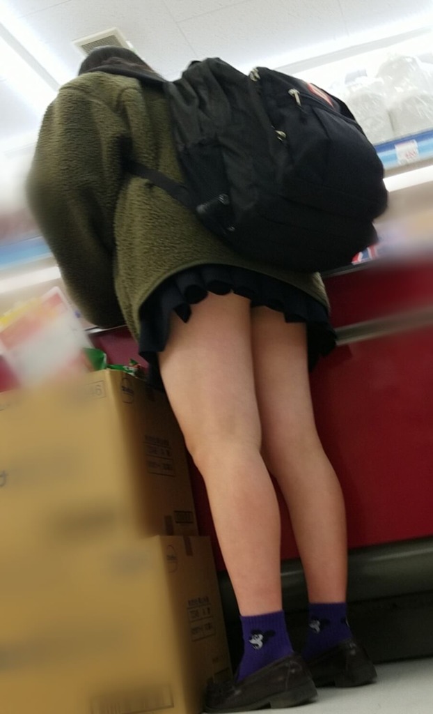 ミニスカJK20