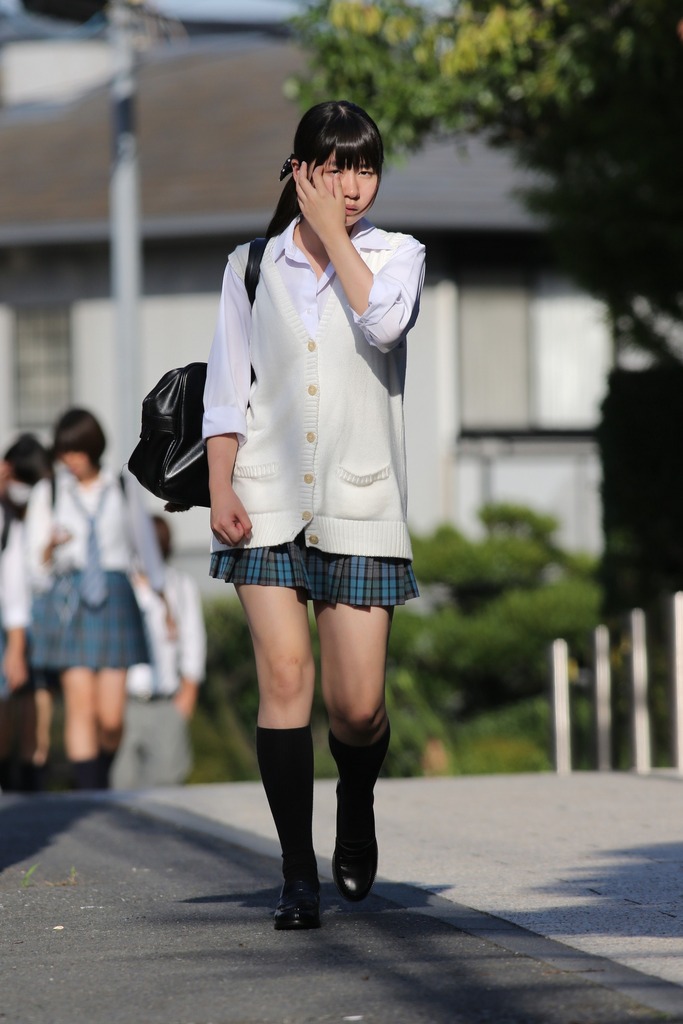 女子高生太もも75