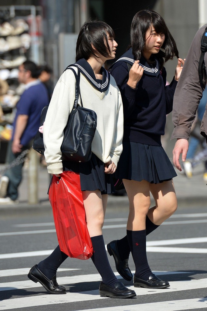 女子高生太もも23