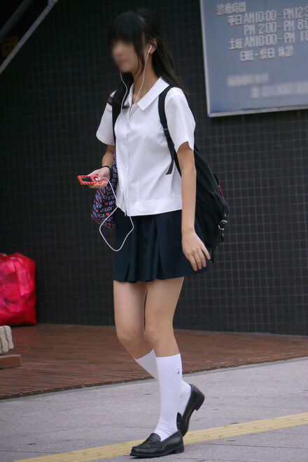 女子高生太もも35