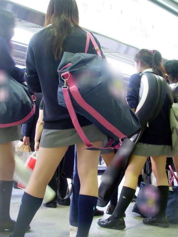 女子高生太もも41