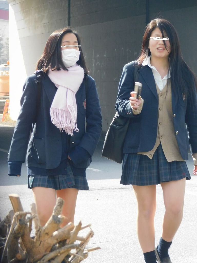 女子高生2