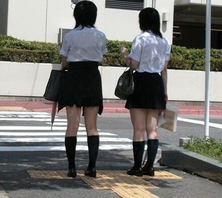 女子高生太もも35