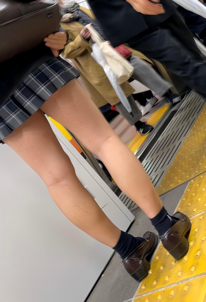 JK太もも1