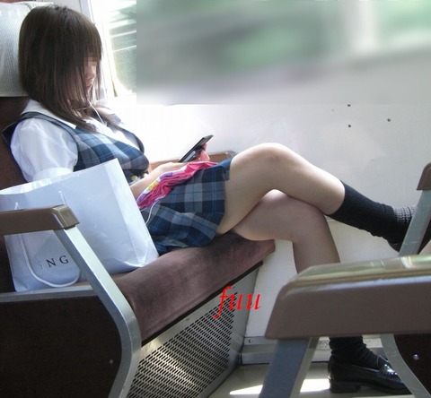 女子高生44