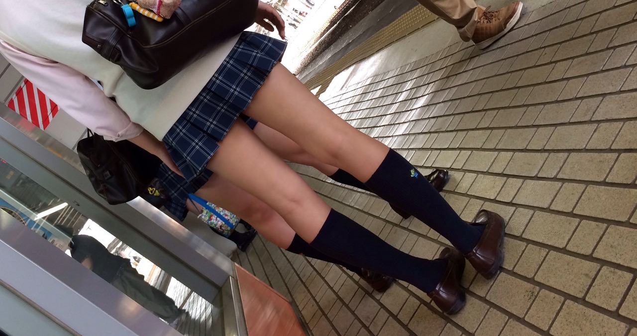 女子高生太もも21