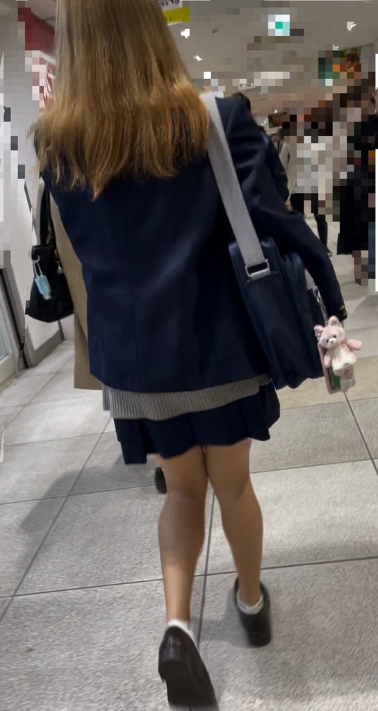 後ろ姿JK39
