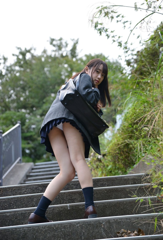 パンチラJK2