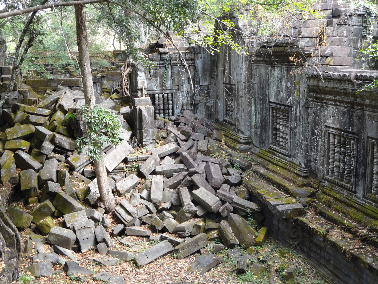 オークン アンコールワット 神々の聖域に魅せられて ベンメリア オカンカンの徒然なるままに