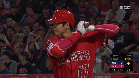 cover_cover_desk_20180511_204617_1_25_Large_20180511210757223