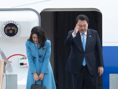 0003759656_001_20230424191001081