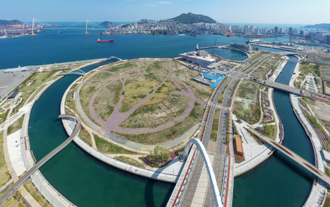 0001323627_001_20250429203010461