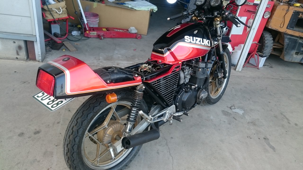 GSX400F 外装塗装 見本 もの凄い