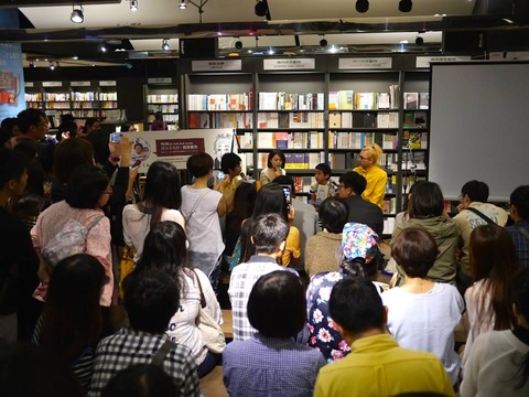 1966932_4824836396615_8011635973622041490_n