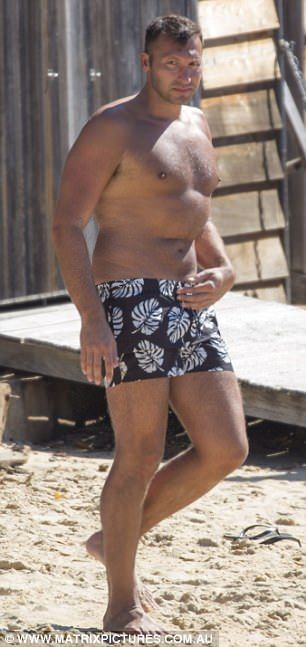全体的に太った イアン ソープがイケメン恋人とシドニーのビーチでバケーション Ian Thorpe And His Model Boyfriend Enjoy A Dip In The Ocean At Kutti Beach インスタ Lgbt マリポサのセレブリティウォッチ 全体的に太った イアン ソープがイケメン恋人とシドニーのビーチでバケーション Ian Thorpe And His Model Boyfriend Enjoy A Dip In The Ocean At Kutti Beach インスタ Lgbt マリポサのセレブリティウォッチ