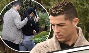 2人とも暗い雰囲気 クリスティアーノ ロナウドが恋人ジョージーナ ロドリゲスのバースデーをお祝い Cristiano Ronaldo Steps Out With Georgina Rodriguez In Marbella インスタ 子供 マリポサのセレブリティウォッチ 2人とも暗い雰囲気 クリスティアーノ ロナウドが恋人ジョージーナ ロドリゲスのバースデーをお祝い Cristiano Ronaldo Steps Out With Georgina Rodriguez In Marbella インスタ 子供 マリポサのセレブリティウォッチ
