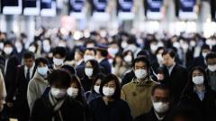 いつになったら日本人はマスクを外せるのか…「第7波」におののく日本と「コロナ禍」を脱した海外の決定的違い