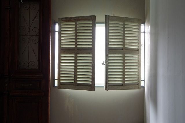 サッシ窓に色気を ボレー編 アンティークドア 家具 雑貨 Bon Cote