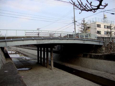 https://livedoor.blogimg.jp/bonnchann/imgs/e/b/eb0bc07e.jpg