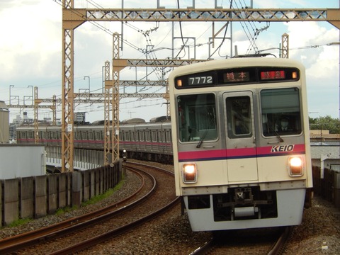7000系にある2種類の扉 : もやしの京王解説
