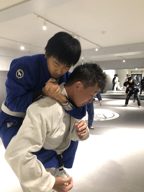 41C121C0-2FBC-42C6-832A-6E663CF383A6