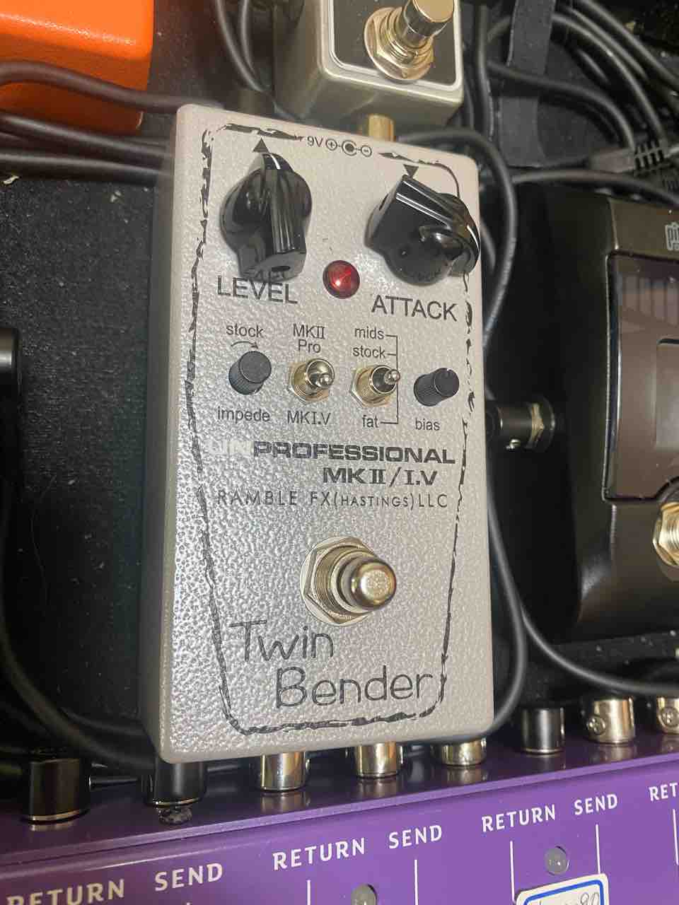 Twin Bender 2つのTone Benderが一つに！ : 楽器いじり