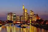 Frankfurt_Skyline_at_night