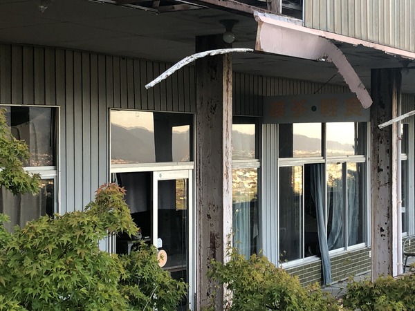 82EC4635-AA0F-4049-8B99-EFE6E9A689FA