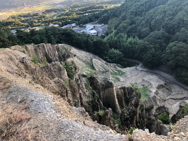 4DB76C24-D990-41BF-BE02-F6CD5C859965