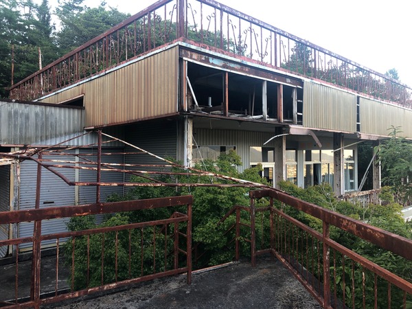 71D0A43D-8C32-4398-BB0D-FB04AC617F9B