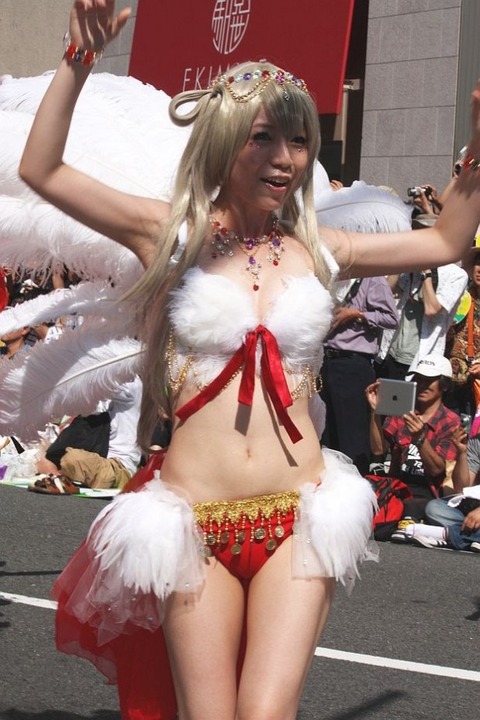 【画像あり】浅草サンバカーニバルの魅力