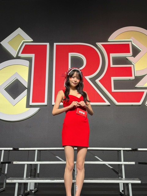 【画像】超人気巨乳AV女優さん「痩せすぎてキモイ！はもう言わせない！！7月の様子39kg、8月の様子46kg」