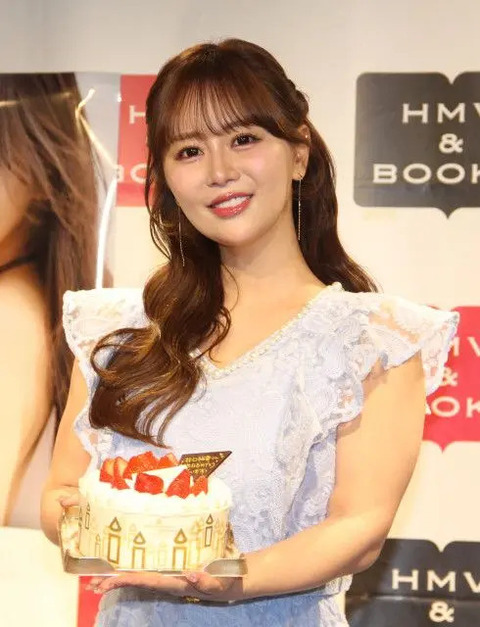声優・井口裕香「彼氏がほしい」タイプは写真集を買ってくれる人らしい！