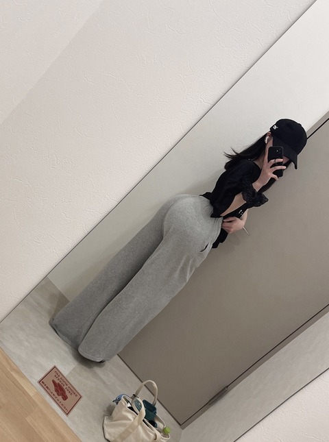 【朗報】X「尻でかい女のスウェパン下手な女の下着姿よりエロい」