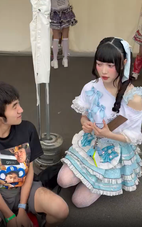 【動画】地下アイドルさんの仕事、地獄すぎるwwwwww