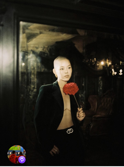 人気ガールズグループCOCONAさん(20)、ノンバイナリーを告白 胸の切除跡も公開