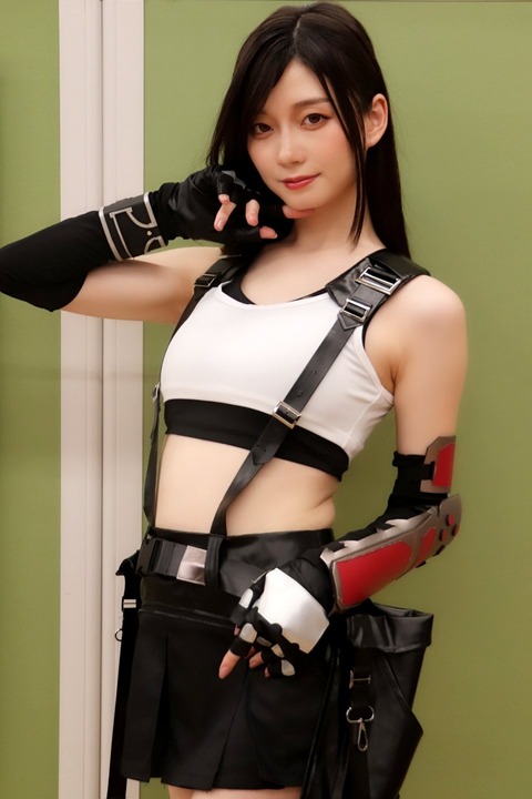 【朗報】美女さん、ティファのコスプレを披露