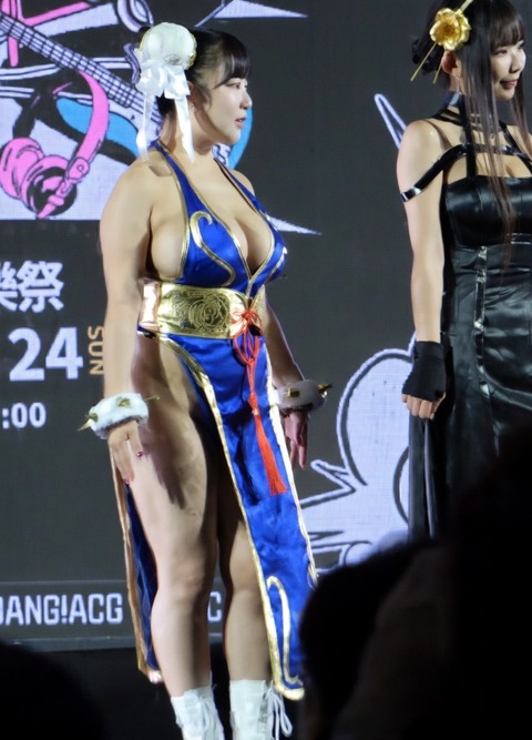 【画像】不知火舞っぽい感じのリアル春麗が発見される
