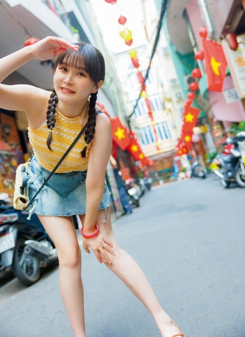 【画像】超美人ラブライブ声優、ついに脱ぐ