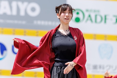 【画像】岡山県の夏祭り「うらじゃ」で踊っているJK、いいべ🥺