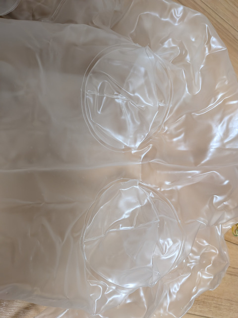 エアドールのおっぱいを切除して生乳ブラを取り付ける