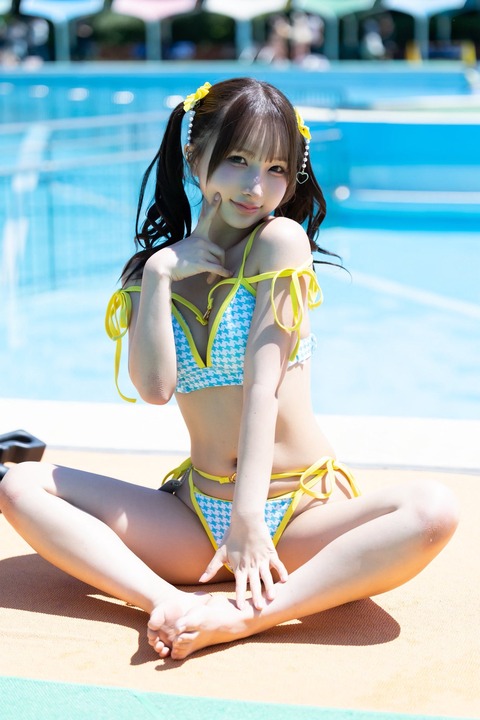 【画像】最近息子がお世話になってるロリ系AV女優の由良かなちゃん
