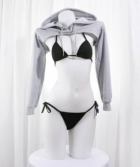 「すけべパーカー」発売中！