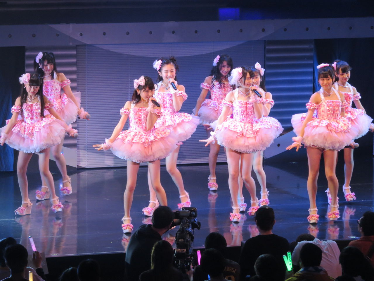 Nmbライブハウスツアーfinal1日目 若手メンバーによる なめくじハート が話題に Nmbさやみるきーまとめ Nmbライブハウスツアーfinal1日目 若手メンバーによる なめくじハート が話題に Nmbさやみるきーまとめ