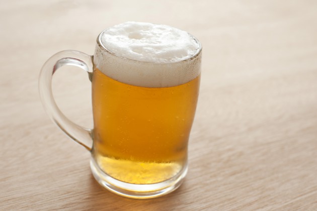 ビールって味がまずいとか以前に炭酸が入ってるわけじゃん、それをガブガブ飯と一緒にやるって意味が分からん