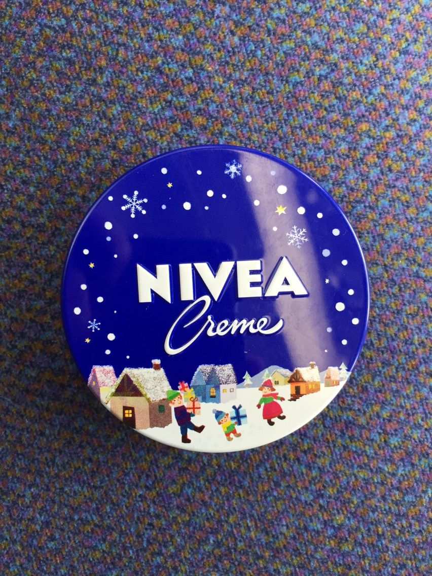 ニベア限定缶 朝型女のポジティブライフ