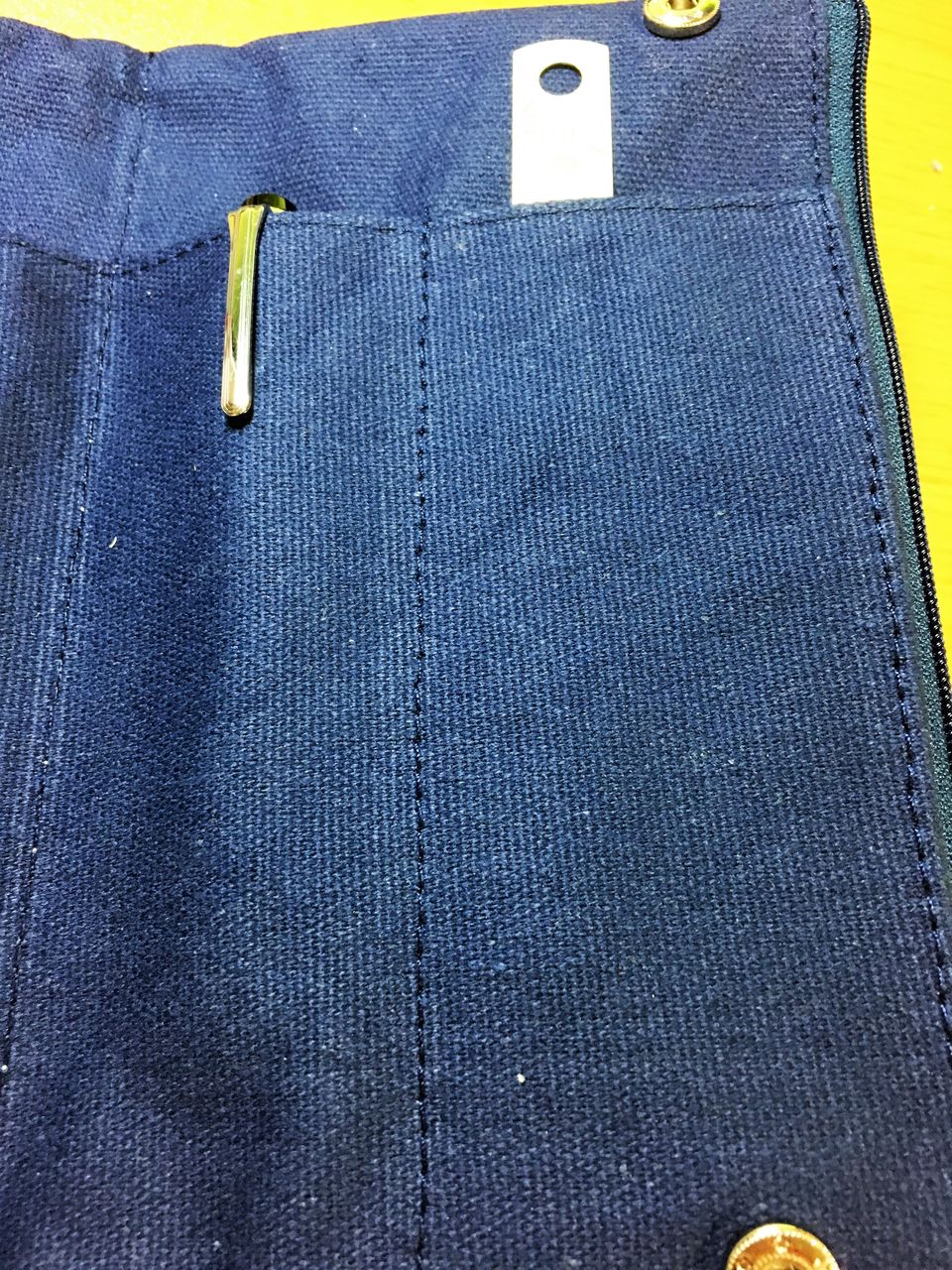 つくしペンケースを超える筆箱を発見 ツバメ Cubixペンケース 文グ