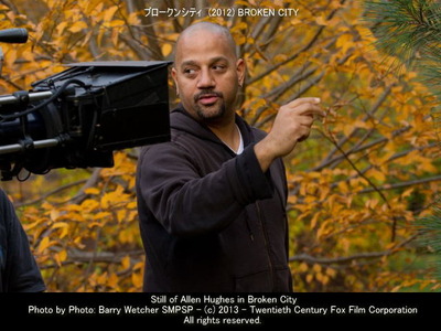 ブロークンシティのスタッフ画像アレン・ヒューズ Allen Hughes 監督
▼クリックで640x480pxls画像に拡大します。